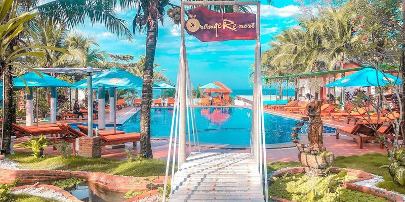 Vivu Phú Quốc 3N2Đ: Combo Vé Máy Bay khứ hồi Sài Gòn - Phú Quốc + 2 đêm Orange Resort 3 sao + Ăn Sáng + Đưa đón sân bay